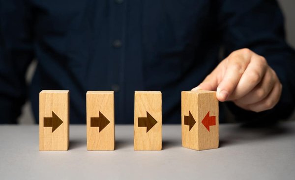 Quelles sont les implications légales des accords de partenariat dans le secteur du divertissement?