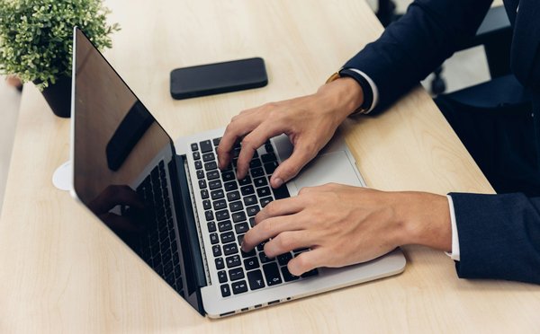 Découvrez chatgpt en français : options gratuites et simples